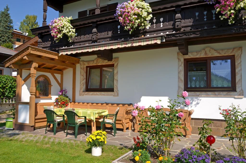 Gaestehaus Friedl Kirchberg in Tirol Habitación foto